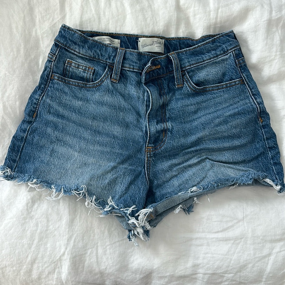 Universal Thread Jean shorts